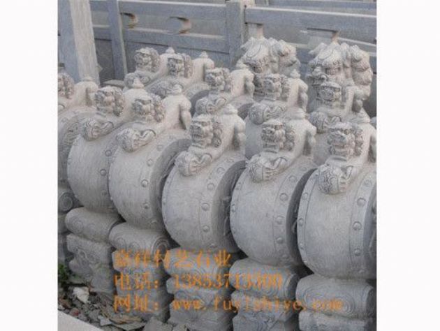 点击查看详细信息<br>标题：抱鼓6 阅读次数：1341