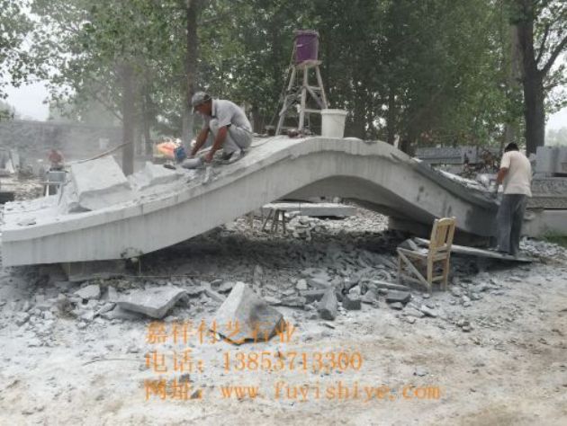 点击查看详细信息<br>标题：杂项9 阅读次数：1466